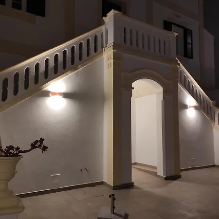 Ξενοδοχείο Amano Maison Carree