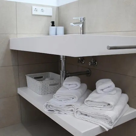 Amano Maison Carree 3*