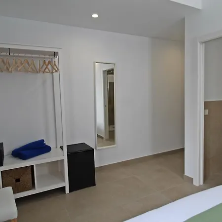 Amano Maison Carree 호텔 3*