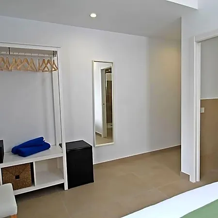Amano Maison Carree Hotel 3*