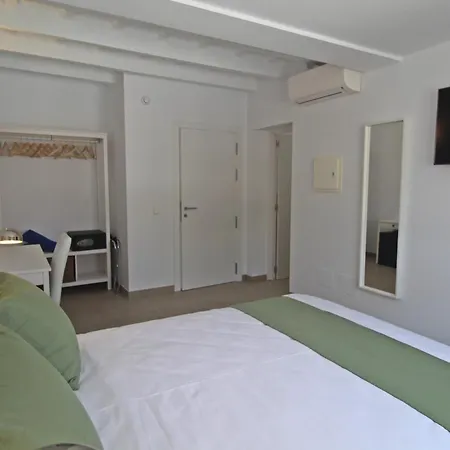 Hotel Amano Maison Carree 3*