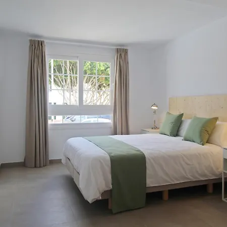 Amano Maison Carree Hotel Alaior