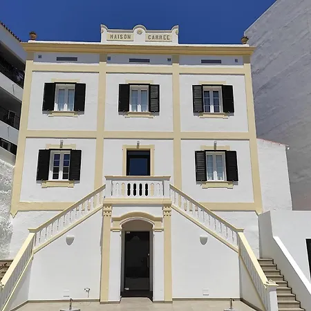 Отель Amano Maison Carree