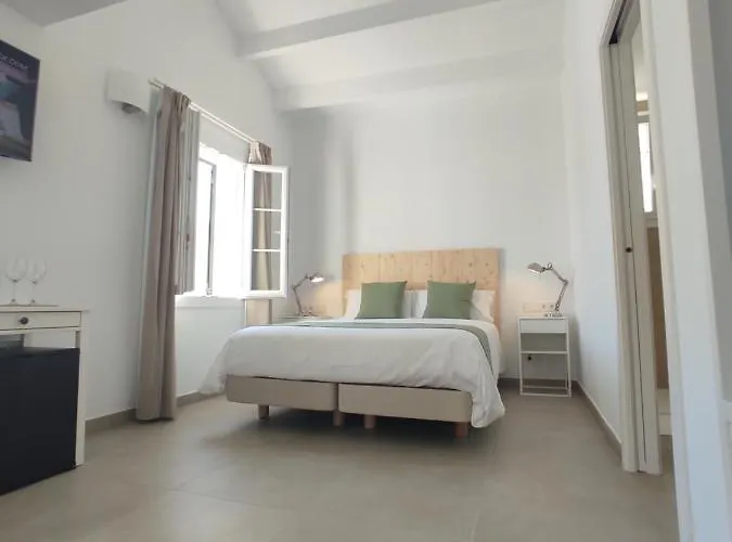 Amano Maison Carree Hotel 3*